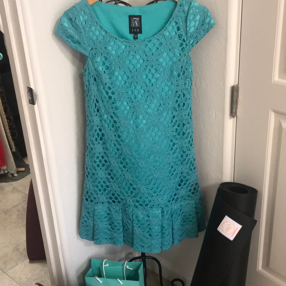 Jax lace island dress